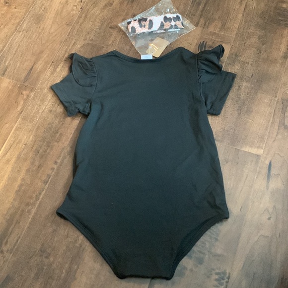 2-Piece “Daddy’s Girl” Cute Outfit with Tie Headband, New, Size 18-24 Months - Picture 9 of 12